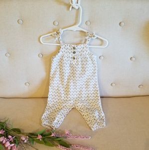 baby girl overalls outfit